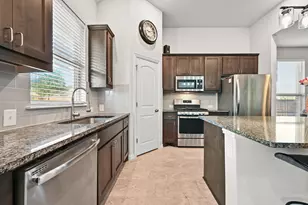 703 Patriot Dr, Buda, TX 78610 - Photo 13