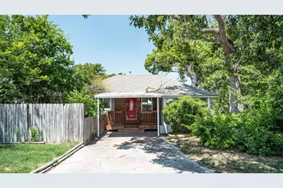 106 W Hoopes Avenue, Pflugerville, TX 78660 - Photo 1