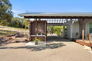 2037 Wolf Creek Ranch Rd, Burnet, TX 78611 - Photo 5