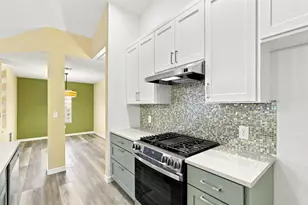 196 Prairie Springs Loop, Georgetown, TX 78626 - Photo 13