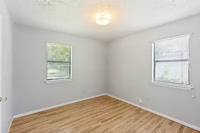 1516 McLain Street, Taylor, TX 76574 - Photo 11