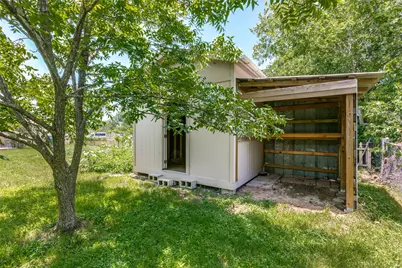 1516 McLain Street, Taylor, TX 76574 - Photo 21