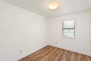 1516 McLain St, Taylor, TX 76574 - Photo 15