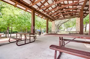 2402 Keepsake Dr, Austin, TX 78745 - Photo 27