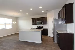 262 Fall Aster Dr, Kyle, TX 78640 - Photo 5