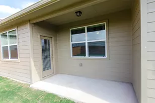 262 Fall Aster Dr, Kyle, TX 78640 - Photo 11