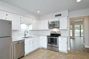 191 World of Tennis Sq, Lakeway, TX 78738 - Photo 5