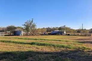 3160 Pettytown Rd, Dale, TX 78616 - Photo 19