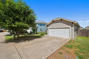 374 Triumph Rd, Buda, TX 78610 - Photo 25