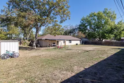 112 Maynard Street, Bastrop, TX 78602 - Photo 33