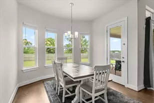 200 Great Lawn Bnd, Liberty Hill, TX 78642 - Photo 3