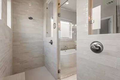 200 Great Lawn Bend, Liberty Hill, TX 78642 - Photo 19