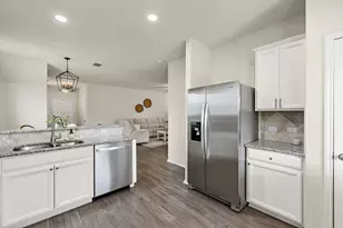 241 La Dera Dr, Liberty Hill, TX 78642 - Photo 11