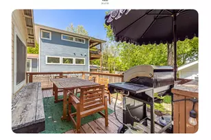 1129 Poquito St, Austin, TX 78702 - Photo 25