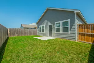 209 Dirty Harry Dr, Jarrell, TX 76537 - Photo 25