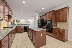 110 Nueces Trail, Georgetown, TX 78633 - Photo 5