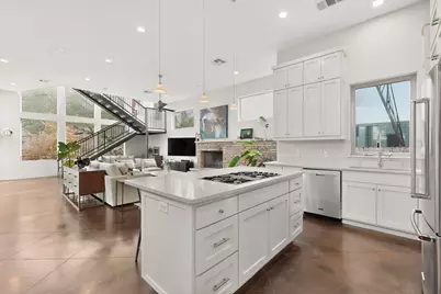 807-2 W Gibson Street, Austin, TX 78704 - Photo 13