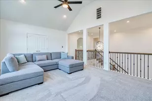 1725 Sunset Vis Cv, Leander, TX 78641 - Photo 29