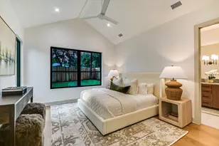 8512 Rockwood Ln, Austin, TX 78757 - Photo 13