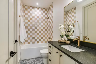 8512 Rockwood Lane, Austin, TX 78757 - Photo 21