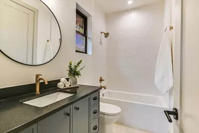 8512 Rockwood Lane, Austin, TX 78757 - Photo 23