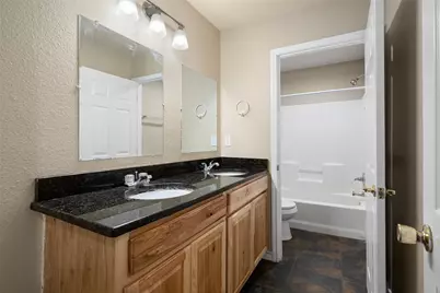 521 & 525 W Hutchison Street, San Marcos, TX 78666 - Photo 21
