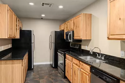 521 & 525 W Hutchison Street, San Marcos, TX 78666 - Photo 7