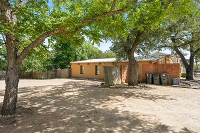 521 & 525 W Hutchison Street, San Marcos, TX 78666 - Photo 27