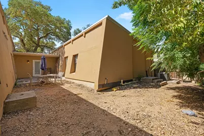 521 & 525 W Hutchison Street, San Marcos, TX 78666 - Photo 25