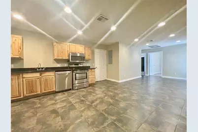 521 & 525 W Hutchison Street, San Marcos, TX 78666 - Photo 27