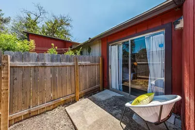 4807 Yucca Hill Drive, Austin, TX 78744 - Photo 11