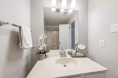 4807 Yucca Hill Drive, Austin, TX 78744 - Photo 27