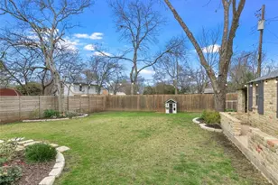 1900 Ohlen Rd, Austin, TX 78757 - Photo 27