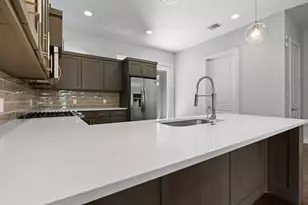 7217 Blessing Ave, Austin, TX 78752 - Photo 3