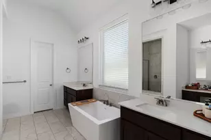 629 Rocky Spot Dr, Austin, TX 78737 - Photo 19