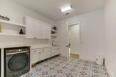 400 Creekside Drive, Buda, TX 78610 - Photo 19