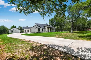 400 Creekside Dr, Buda, TX 78610 - Photo 7