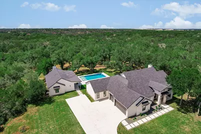 400 Creekside Drive, Buda, TX 78610 - Photo 3