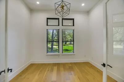 400 Creekside Drive, Buda, TX 78610 - Photo 27