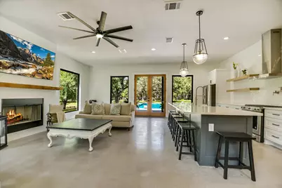 400 Creekside Drive, Buda, TX 78610 - Photo 33