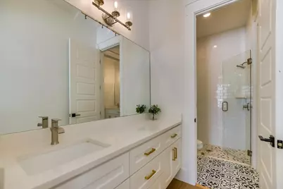 400 Creekside Drive, Buda, TX 78610 - Photo 29