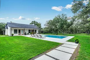 400 Creekside Dr, Buda, TX 78610 - Photo 39