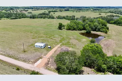 1070 Muehr Road, Weimar, TX 78962 - Photo 7