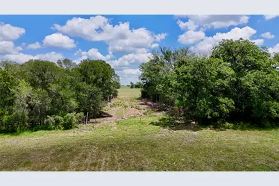 1070 Muehr Road, Weimar, TX 78962 - Photo 27