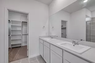 190 Hornet St, Elgin, TX 78621 - Photo 13