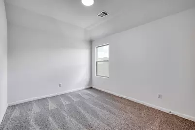 190 Hornet Street, Elgin, TX 78621 - Photo 21