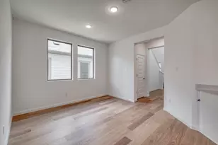 190 Hornet St, Elgin, TX 78621 - Photo 3