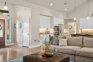 909 Highland Spring Ln, Georgetown, TX 78633 - Photo 5