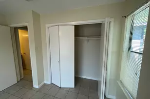 318 W William Cannon Dr, Austin, TX 78745 - Photo 17