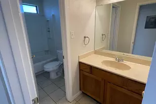 318 W William Cannon Dr, Austin, TX 78745 - Photo 15